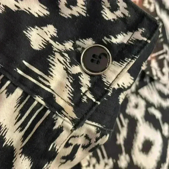 Erin (London) Tribal Print Zip Up Women’s PL Jacket - Picture 7 of 11